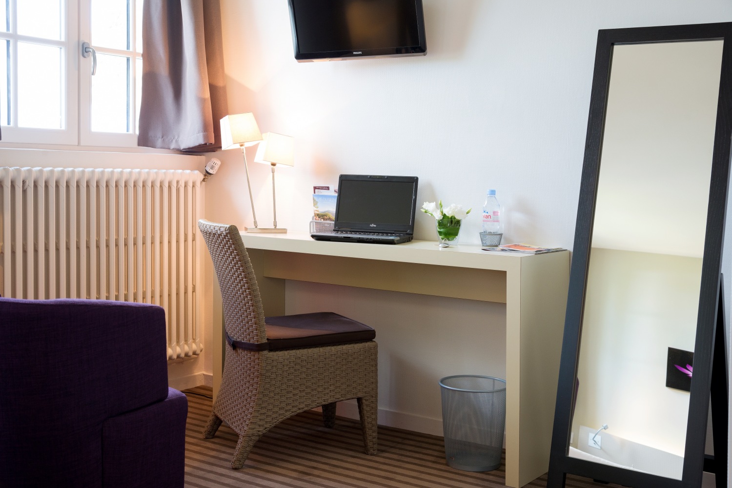 Espace bureau des chambres